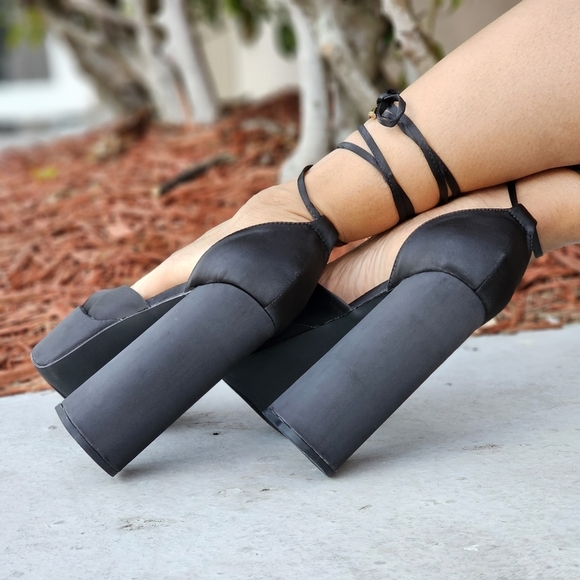 Womens Satin Platform Chunky Lace Up Heels Black Color - Picture 4 of 7